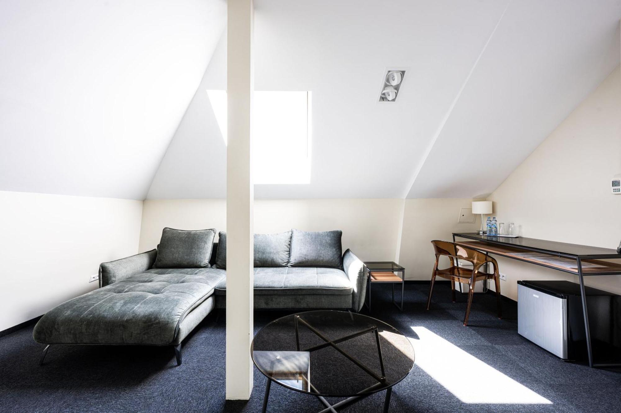 Home Aparthotel クラクフ エクステリア 写真