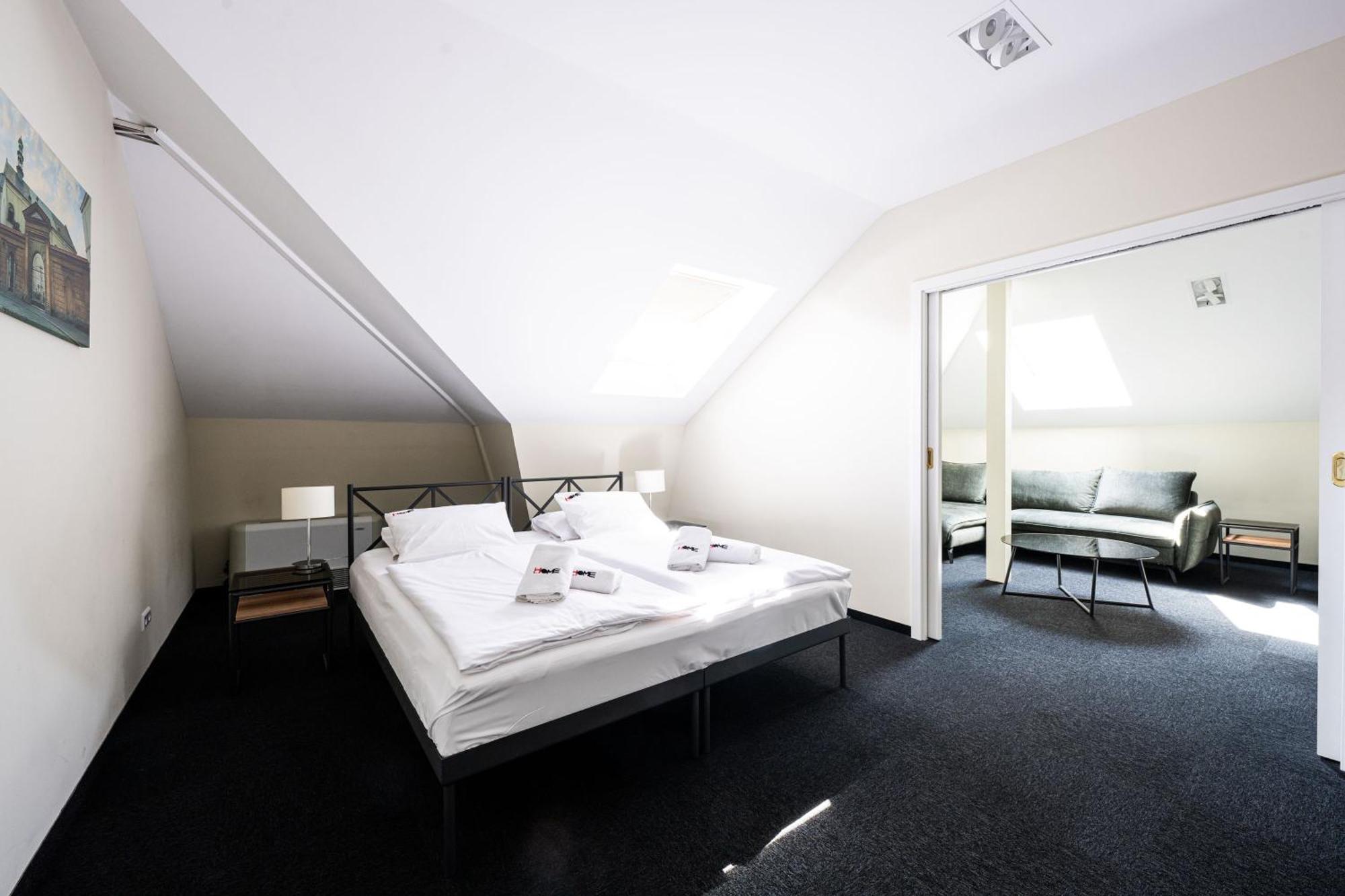 Home Aparthotel クラクフ エクステリア 写真
