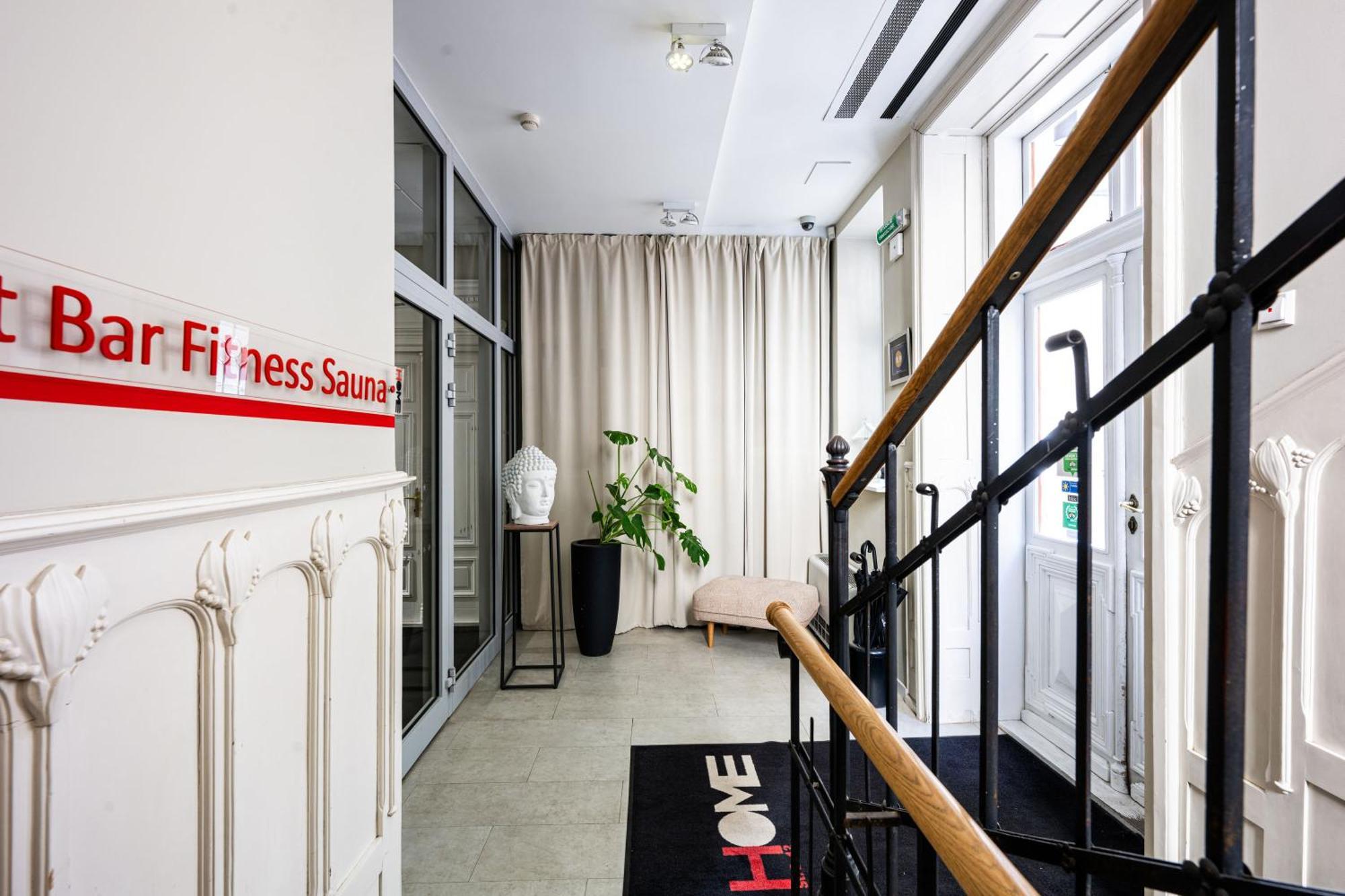 Home Aparthotel クラクフ エクステリア 写真